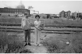 Fot. Sage Sohier, Lawrence, MA, 1981, z książki "Passing Time"