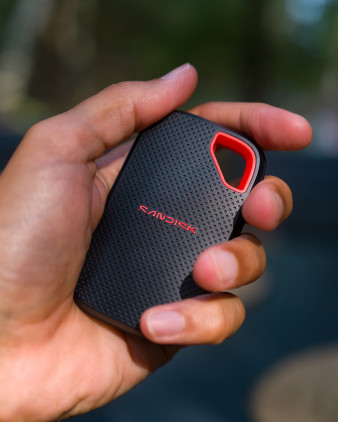 Kogo stać dziś na dyski Pro? Test Sandisk Extreme Portable SSD V3