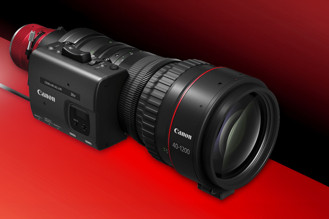 Canon prezentuje Cine-Servo 40-1200 mm T5.0-10.8 - nową wersję filmowego zooma z jeszcze większym zakresem ogniskowych i mocowaniem  RF