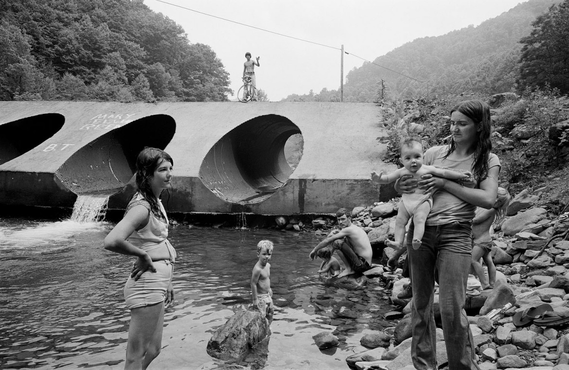 Fot. Sage Sohier, Amigo Hollow, WV, 1982, z książki "Passing Time"