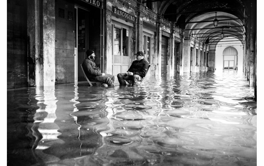 fot. Marco Campi, z cyklu  The Last Tide, 2. miejsce w amatorskiej kat. Special Photojournalism