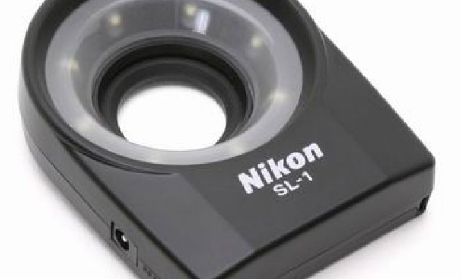  Nikon Macro Cool-Light SL-1 - oświetlenie w skali makro
