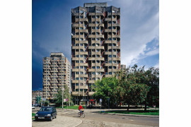 Nicolas Grospierre, Osiedle Plac Grunwaldzki ("Sedesowce"), 2005