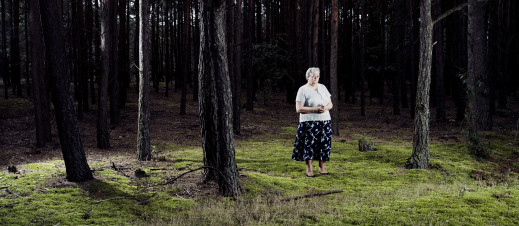 „Wyjedź Zostań“ Rafała Siderskiego to prywatna opowieść o tęsknocie, emigracji i pamięci