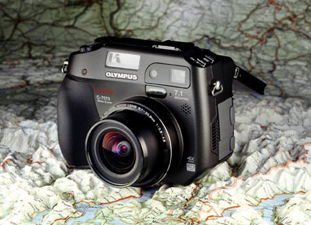 Olympus C-7070 Wide Zoom - godny następca