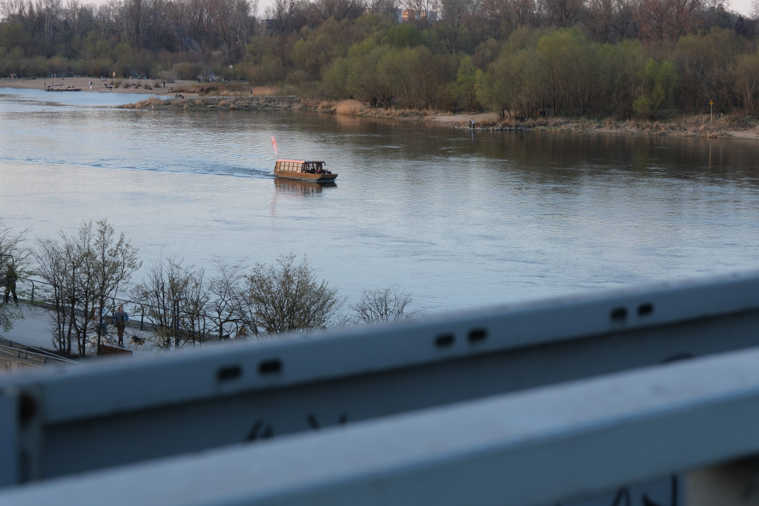 1/40 s, f/8, ISO 160, 55.0 mm