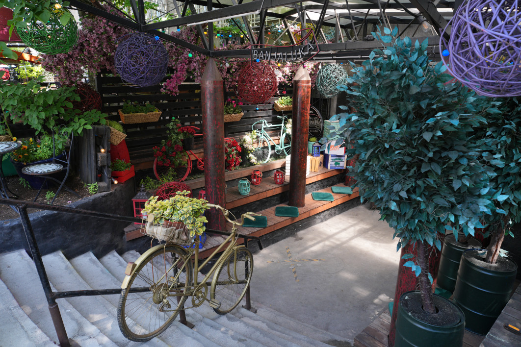 1/125 s, f/5.6, ISO 500, 24.0 mm