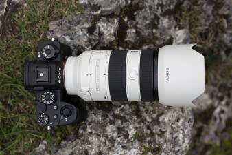 Sony FE 70-200 mm f/4 Macro G OSS II – mniejszy, szybszy i z trybem quasi-macro 