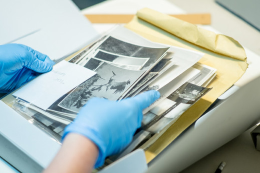 Odkurzamy domowe archiwa, czyli dzień otwarty w Fundacji Archeologia Fotografii