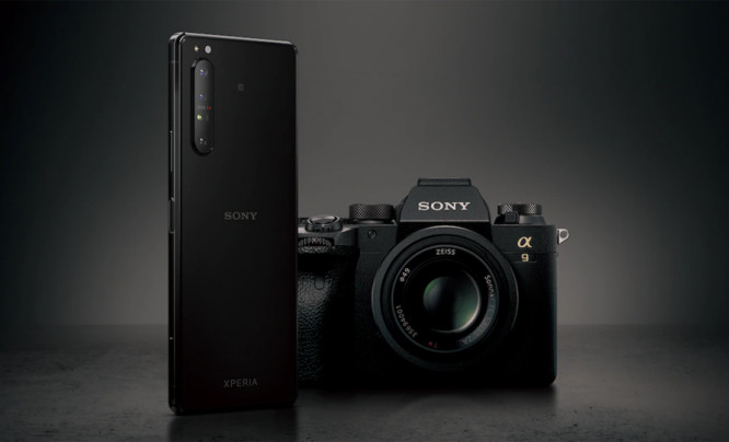 Sony Xperia 1 II - trzy aparaty, technologia z bezlusterkowców i specjalny tryb filmowy. Zapowiada się na mocny fotograficzny smartfon