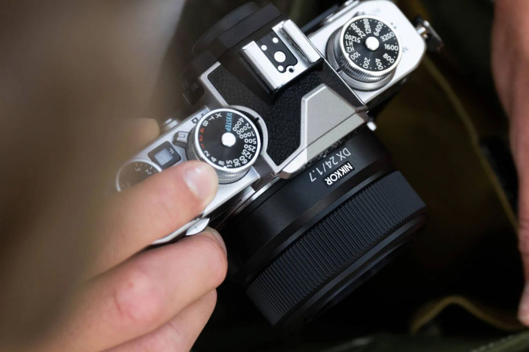 Nikkor Z DX 24 mm f/1.7 - Nikon prezentuje pierwszy stałoogniskowy obiektyw do bezlusterkowców APS-C
