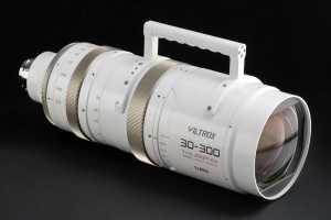 Viltrox Luna 30-300 mm T4 Zoom 10x - jeden, by rządzić wszystkimi