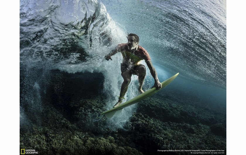 fot. Rondey Bursiel, Under the Wave, 3. miejsce w kategorii Ludzie