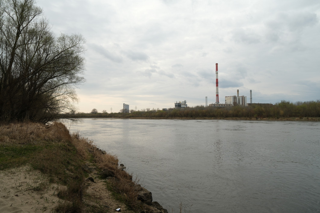 1/280 s, f/4, ISO 160, 16.0 mm