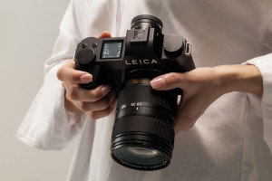 Leica SL3-P - szybki i wszechstronny bezlusterkowiec w stylowym wydaniu