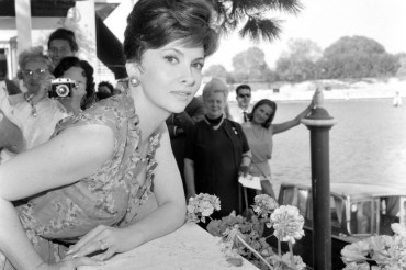 Jak wyglądał świat Paparazzich w latach 60. XX wieku? Nowa wystawa w Muzeum Miejskim Wrocławia