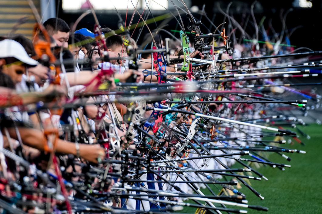 Fot. Ilnar Tukhabatovm, "Too Many Bows", 3. miejsce w kat. Other / World Sports Photography Awards 2026