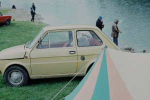 Jak się kiedyś podróżowało? „Chemare” to nostalgiczna refleksja nad wycieczkami wbrew wszelkim przeciwnościom