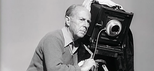 Przenieś się w czasie i zobacz, jak legendarny Edward Weston pracował nad zdjęciami