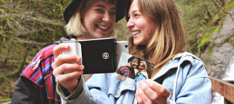 Zamień iPhone w aparat natychmiastowy