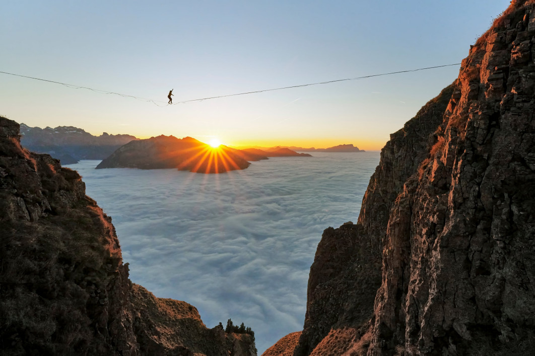 Fot. Marco Ritter, "Dancing In The Sunset", 2. miejsce w kat. Urban &amp; Extreme / World Sports Photography Awards 2026