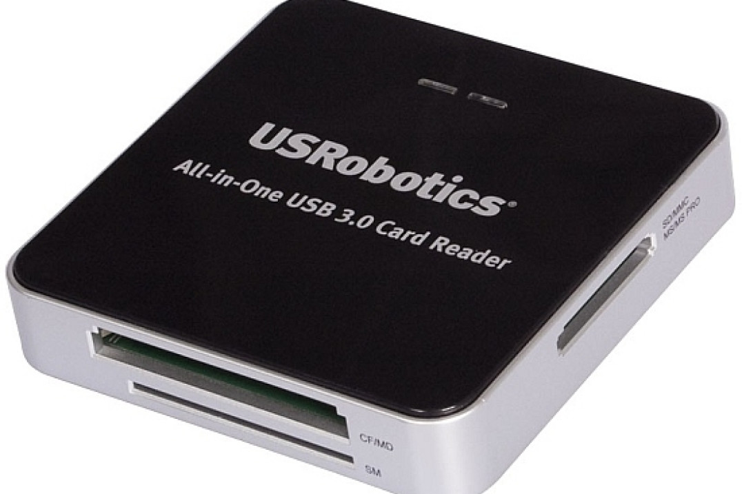 USR8420- czytnik all-in-one na USB 3.0