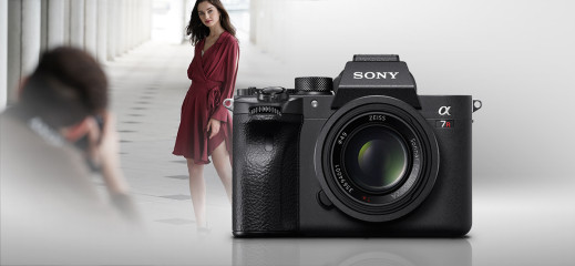 2000 zł rabatu na aparat Sony Alpha 7R IV oraz super oferta na obiektywy