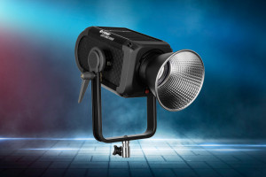 Fomei LED DMX 600B – mocna lampa studyjna, także w plener