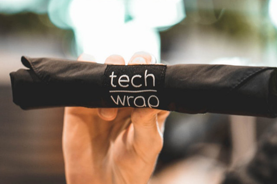 Tech Wrap - uniwersalny, wodoodporny pokrowiec na sprzęt fotograficzny