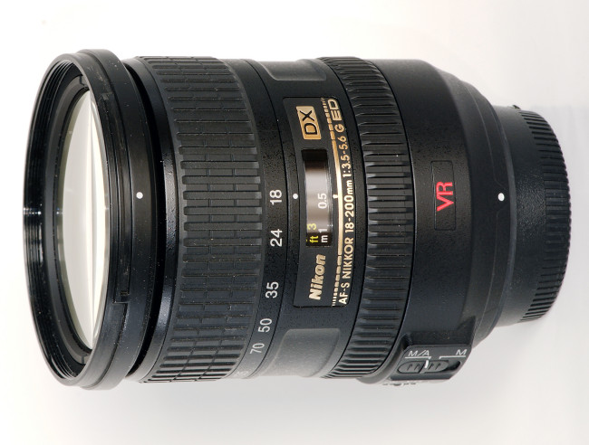 Nikon AF-S DX Nikkor 18-200mm f/3.5-5.6G IF-ED VR
