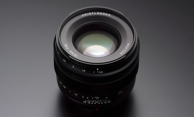 Voigtlander Nokton 35 mm f/0.9 X - najjaśniejszy obiektyw do Fujifilm X