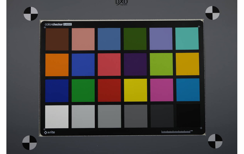 Fujifilm X-A2 - reprodukcja kolorów, tablica testowa