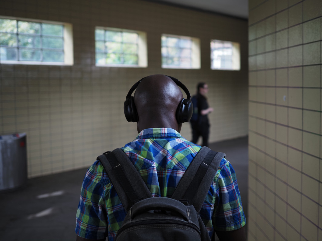 1/250 s, f/1.8, ISO 200, 25.0 mm