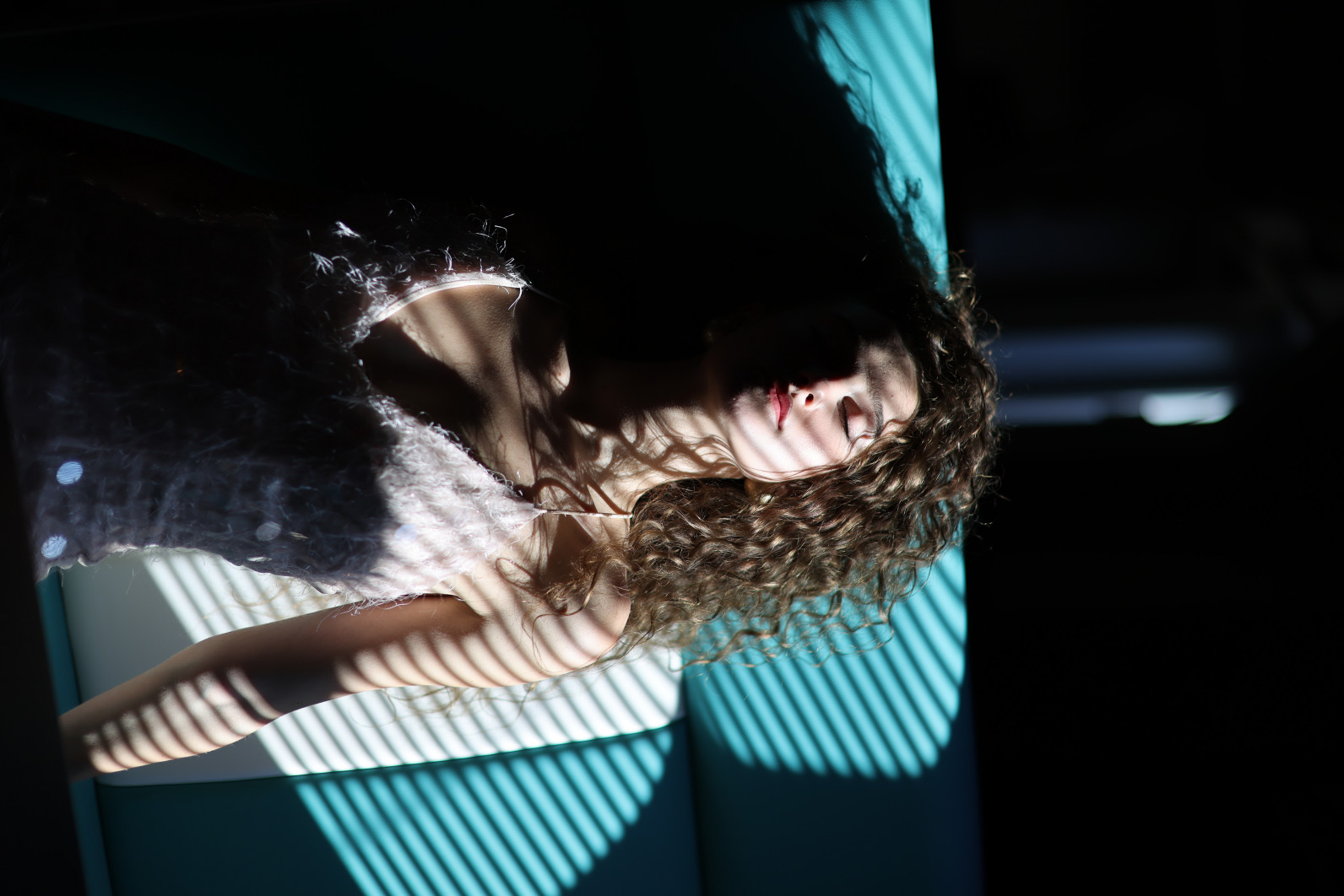 1/1600 s, f/1.6, ISO 100, 45.0 mm