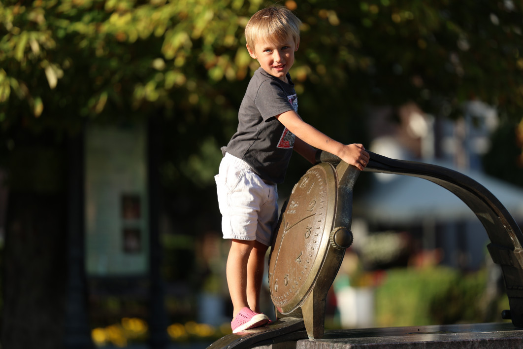 1/800 s, f/2.8, ISO 100, 200.0 mm
