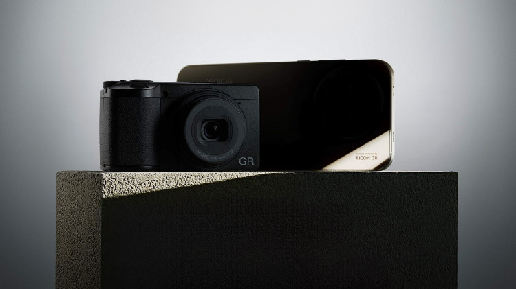 Realme i Ricoh ogłaszają współpracę. Najnowszy flagowiec ma czerpać garściami z kultowego Ricoha GR