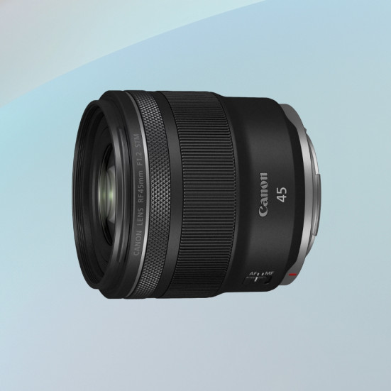 Canon RF 45 mm f/1.2 STM