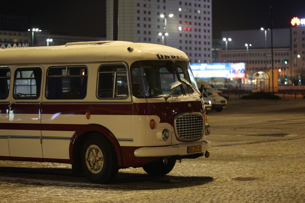 1/25 s, f/2.8, ISO 1600, 105.0 mm