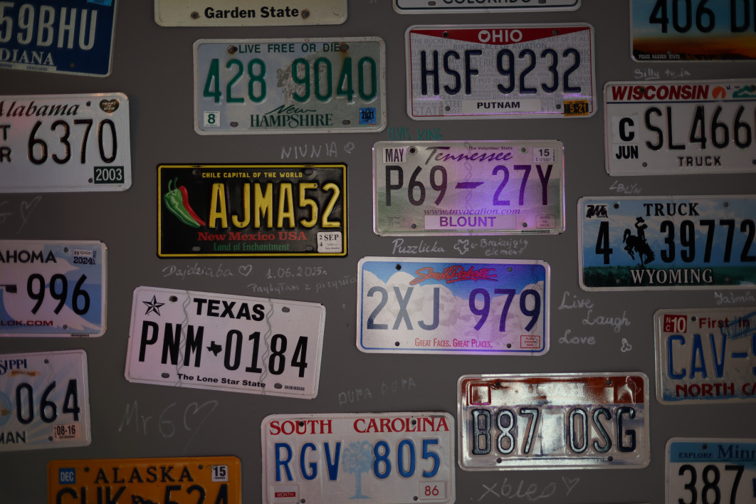 1/100 s, f/1.2, ISO 100, 45.0 mm