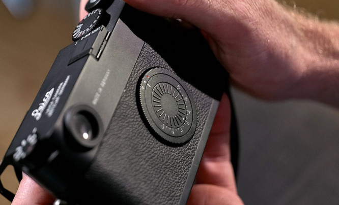Leica M10-D - flagowiec z analogową duszą