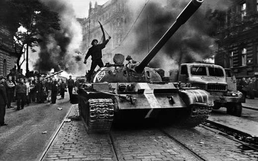 Magnum Photos w Gdańsku. "Inwazja. Praga 68" Josefa Koudelki w Europejskim Centrum Solidarności