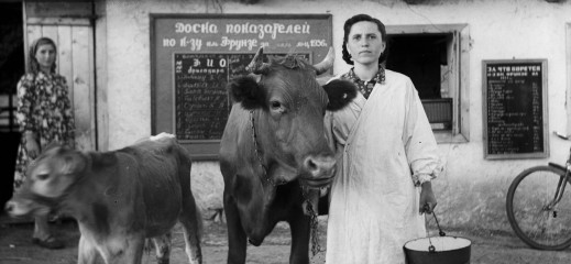 Fantastyczne zdjęcia sowieckiej wsi odnalezione w opuszczonym domu