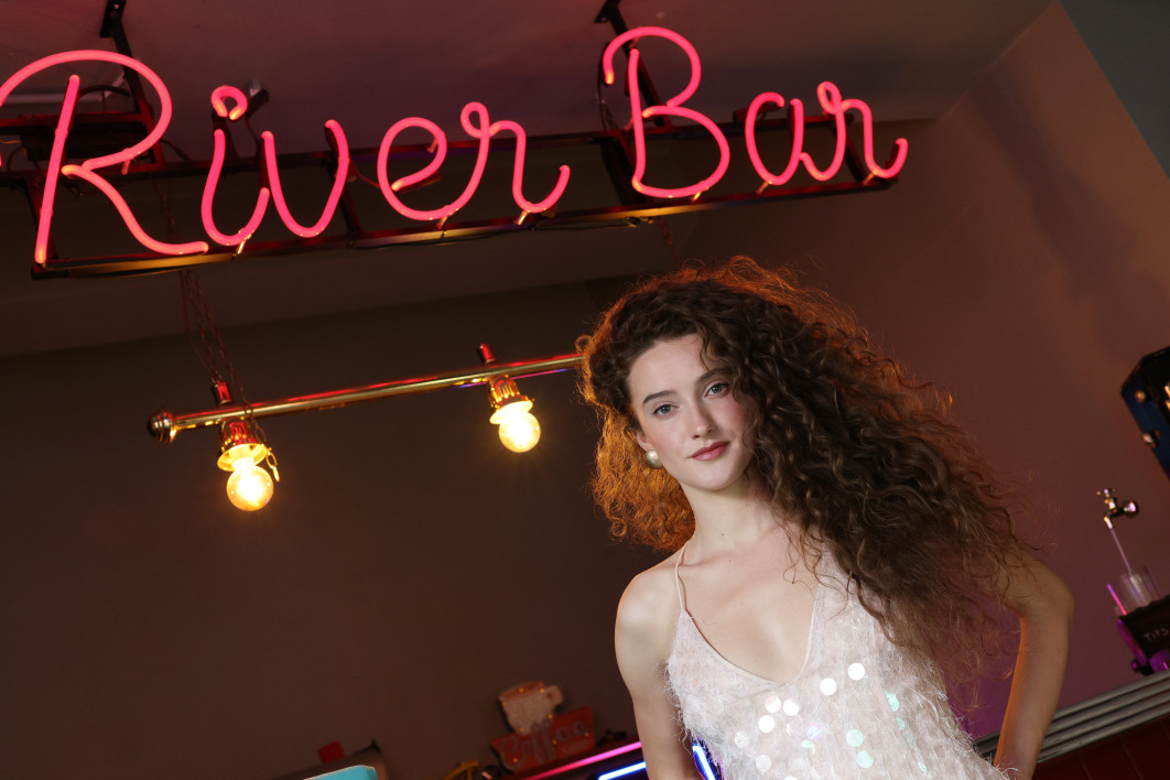 1/125 s, f/5.6, ISO 4000, 45.0 mm