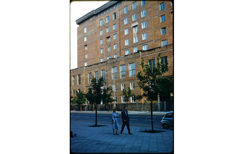 fot. John Reps / Cornell University Library, ul. Świętokrzyska, budynek Narodowego Banku Polskiego