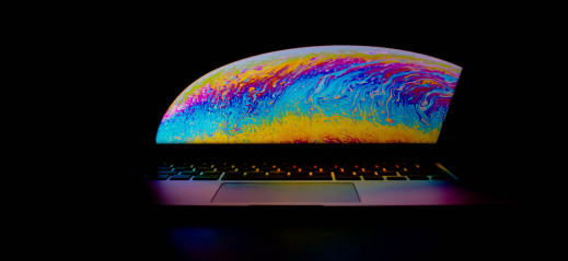Nowy Macbook Air jest tańszy i szybszy niż wcześniej. Czy to wreszcie przystępny przenośny komputer dla fotografa?