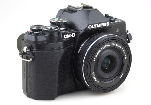 Olympus OM-D E-M10 Mark III