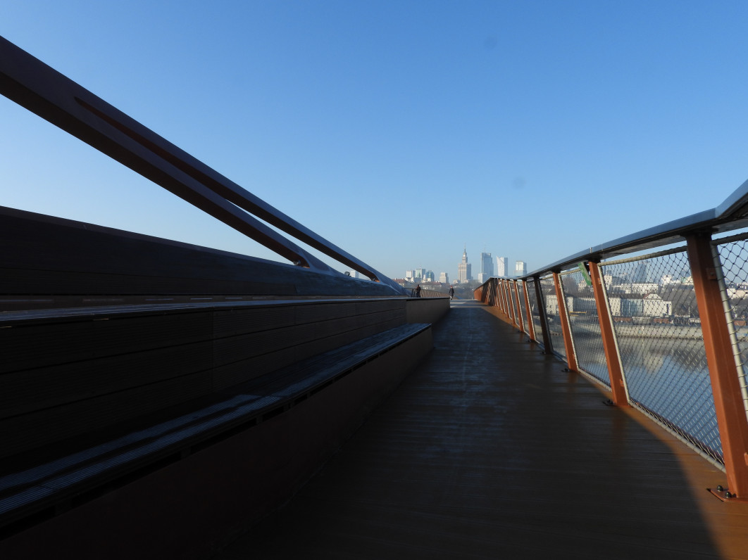 1/320 s, f/5.6, ISO 100, 24 mm
