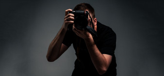 Większość fotografów ma długi - badanie rzuca nowe światło na stan branży