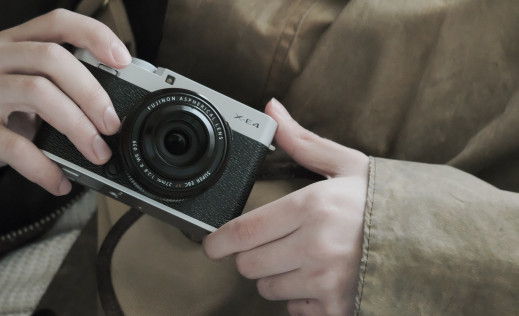 Fujifilm X-E4 - klasyk w cyfrowym wydaniu po raz czwarty