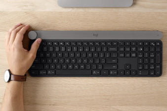Logitech Craft - bezprzewodowa klawiatura z pokrętłem, które usprawnić ma pracę w programach graficznych